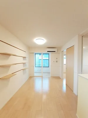 のマンスリーマンション・ウィークリーマンション「ラパン町村　Ⅰ 101・洋室(No.1243071)」メイン画像