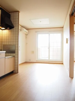 のマンスリーマンション・ウィークリーマンション「ソル・レヴェンテ 204・洋室(No.1243083)」メイン画像