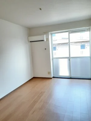 松阪市のマンスリーマンション・ウィークリーマンション「メゾンピュアコート　Ａ棟 201・洋室(No.1243143)」メイン画像