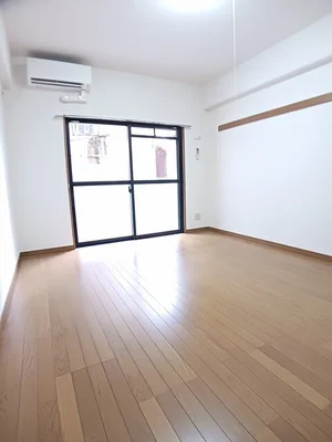 大分県のマンスリーマンション・ウィークリーマンション「リバーサイド中島 201・洋室(No.1243390)」メイン画像