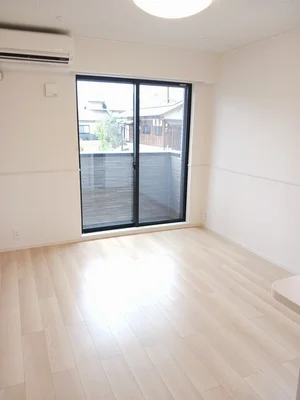 のマンスリーマンション・ウィークリーマンション「サザンクロス　Ⅲ 101・洋室(No.1243431)」メイン画像