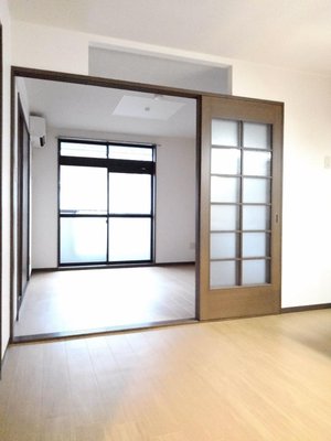 野々市市のマンスリーマンション・ウィークリーマンション「プルミエソレイユ 202・洋室(No.1243433)」メイン画像