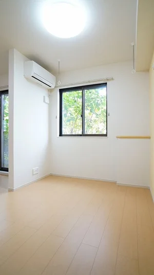 のマンスリーマンション・ウィークリーマンション「シェル・ヒルズ 101・洋室(No.1243452)」メイン画像