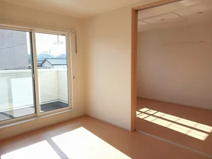亀山駅（三重県）のマンスリーマンション・ウィークリーマンション「ルミウス　Ａ棟 203・洋室(No.1243489)」メイン画像