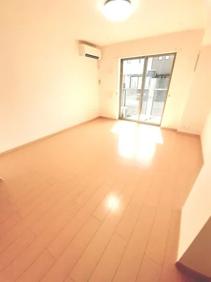 のマンスリーマンション・ウィークリーマンション「ルッコラⅠ 102・洋室(No.1243527)」メイン画像