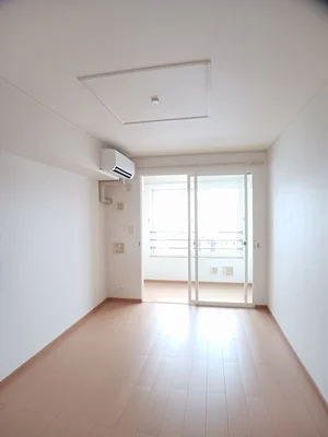 燕市のマンスリーマンション・ウィークリーマンション「ブライトガーデンＡ 203・洋室(No.1243638)」メイン画像