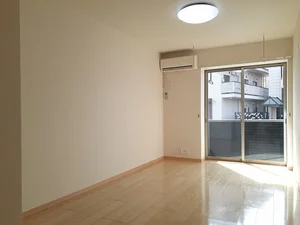 山梨県のマンスリーマンション・ウィークリーマンション「シャロル　ｅｆｕ 106・洋室(No.1243668)」メイン画像