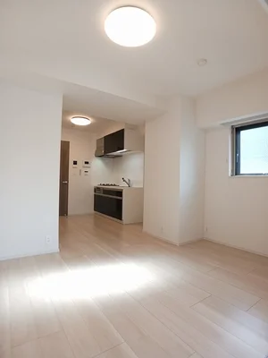 のマンスリーマンション・ウィークリーマンション「ラ・ポーズ　ゾー 701・洋室(No.1243684)」メイン画像