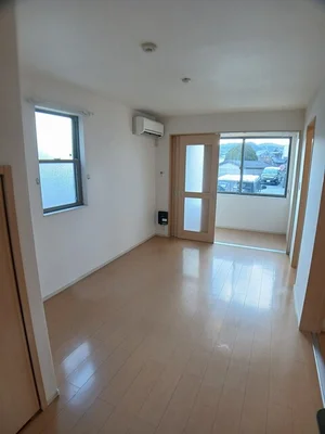 のマンスリーマンション・ウィークリーマンション「アミーコ　カーサ 101・洋室(No.1243723)」メイン画像