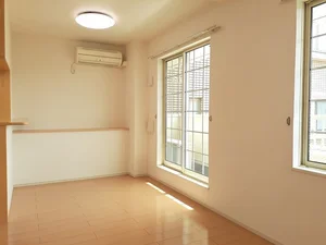 のマンスリーマンション・ウィークリーマンション「コズカ　パラッツオＢ 204・洋室(No.1243813)」メイン画像