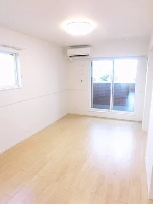 のマンスリーマンション・ウィークリーマンション「グランド　ソレイユ　Ａ 202・洋室(No.1243827)」メイン画像