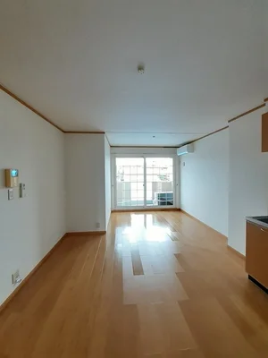 のマンスリーマンション・ウィークリーマンション「ウィステリアⅠ 202・洋室(No.1243863)」メイン画像