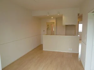 のマンスリーマンション・ウィークリーマンション「ビオラ　トリコロール　Ⅰ 202・洋室(No.1243872)」メイン画像