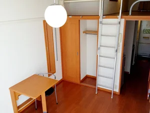 のマンスリーマンション・ウィークリーマンション「レオパレスクレストⅡ 204(No.1244013)」メイン画像