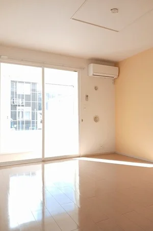 のマンスリーマンション・ウィークリーマンション「メゾン・ラ・ボヌールⅩ 102・洋室(No.1244101)」メイン画像