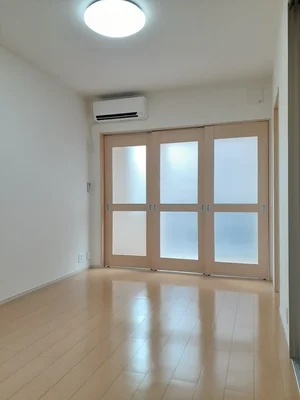 のマンスリーマンション・ウィークリーマンション「メゾン・サウザンド 101・洋室(No.1244301)」メイン画像