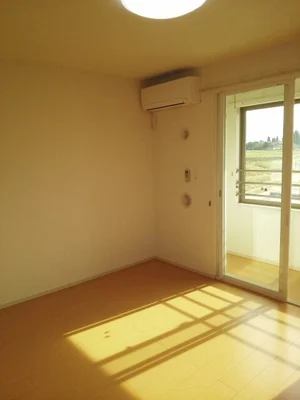 のマンスリーマンション・ウィークリーマンション「ヴィル・フォーレⅤ 203・洋室(No.1244360)」メイン画像