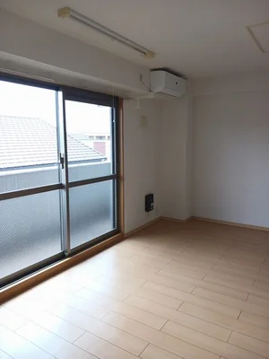 のマンスリーマンション・ウィークリーマンション「ヴェルセア 303・洋室(No.1244411)」メイン画像