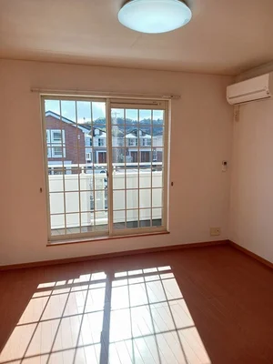 小古曽駅（三重県）のマンスリーマンション・ウィークリーマンション「Ｍ’ｓ　ｃｏｕｒｔ　Ⅰ 206・洋室(No.1244486)」メイン画像