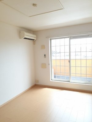 のマンスリーマンション・ウィークリーマンション「ヴェル　スクエア　Ｂ 202・洋室(No.1244488)」メイン画像