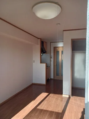 のマンスリーマンション・ウィークリーマンション「アルバ　Ⅰ 203・洋室(No.1244588)」メイン画像