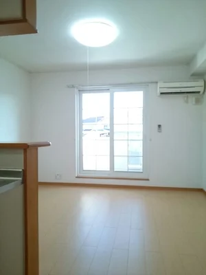 のマンスリーマンション・ウィークリーマンション「ピアチェーレＡ・Ｋ　Ⅰ 201・洋室(No.1244623)」メイン画像