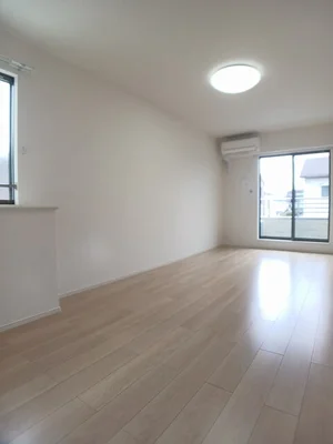 愛媛県のマンスリーマンション・ウィークリーマンション「プラシード・ヴィラＭ　Ａ 205・洋室(No.1244645)」メイン画像