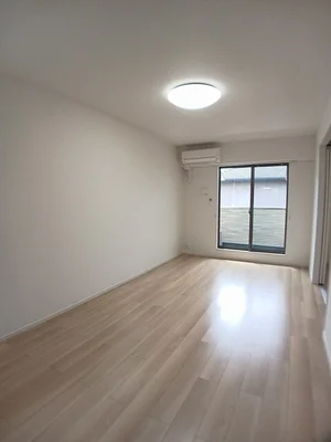 愛媛県のマンスリーマンション・ウィークリーマンション「プラシード・ヴィラＭ　Ｂ 206・洋室(No.1244651)」メイン画像