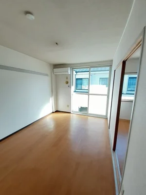 のマンスリーマンション・ウィークリーマンション「カレントハウスⅡＡ 203・洋室(No.1244664)」メイン画像