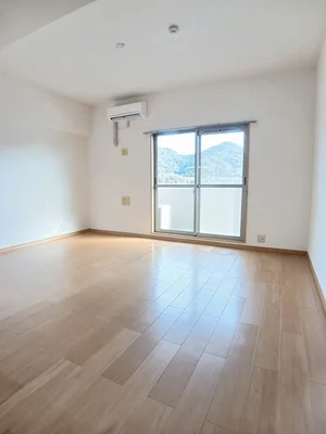 広島県のマンスリーマンション・ウィークリーマンション「クイーンズ・コート 801・洋室(No.1244668)」メイン画像