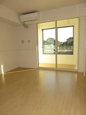 のマンスリーマンション・ウィークリーマンション「ココロン　Ａ 103・洋室(No.1244782)」メイン画像