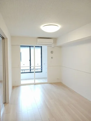 南九州大学宮崎キャンパス周辺のマンスリーマンション・ウィークリーマンション「コーポＲＫＹ 103・洋室(No.1244853)」メイン画像