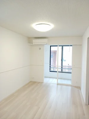 南九州大学宮崎キャンパス周辺のマンスリーマンション・ウィークリーマンション「コーポＲＫＹ 101・洋室(No.1244855)」メイン画像