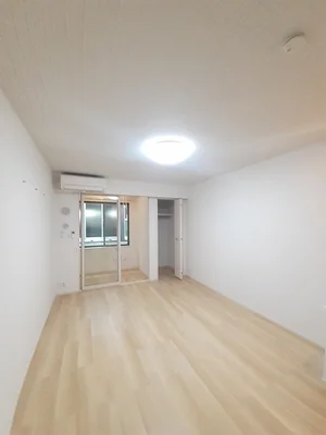 鳥取大学医学部附属病院周辺のマンスリーマンション・ウィークリーマンション「ラヴィエベール　Ｂ 102・洋室(No.1244953)」メイン画像