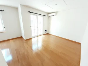 のマンスリーマンション・ウィークリーマンション「ミニヨン 102・洋室(No.1245112)」メイン画像