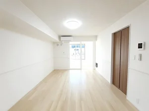 のマンスリーマンション・ウィークリーマンション「フィオーレ加賀野　Ａ 102・洋室(No.1245142)」メイン画像