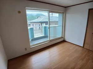 のマンスリーマンション・ウィークリーマンション「ライジングヒルズ 201・洋室(No.1245152)」メイン画像