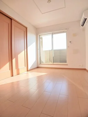 のマンスリーマンション・ウィークリーマンション「エアリー・アバンツァート　Ａ 202・洋室(No.1245158)」メイン画像