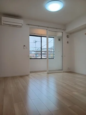 愛媛県のマンスリーマンション・ウィークリーマンション「ファレノプシスⅠ 203・洋室(No.1245211)」メイン画像