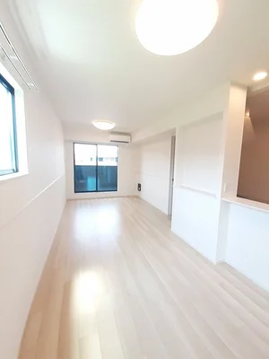 のマンスリーマンション・ウィークリーマンション「エディ 204・洋室(No.1245245)」メイン画像