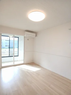 山口県のマンスリーマンション・ウィークリーマンション「Ｅｉｓｅｎ　Ｋａｎａｏｋａ 102・洋室(No.1245290)」メイン画像