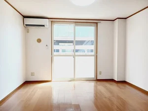 岐阜県の大東建託リーシング株式会社のマンスリーマンション・ウィークリーマンション「アンピエール 102・洋室(No.1245622)」メイン画像