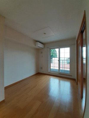 東白川郡棚倉町のマンスリーマンション・ウィークリーマンション「ソレイユルヴァン風呂ヶ沢館 202・洋室(No.1245673)」メイン画像