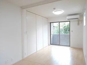 のマンスリーマンション・ウィークリーマンション「グランデ・カーサ・ケイⅡ 102・洋室(No.1245772)」メイン画像