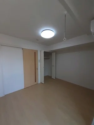 のマンスリーマンション・ウィークリーマンション「トゥーレン　コティ 306・洋室(No.1245793)」メイン画像