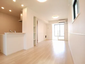 のマンスリーマンション・ウィークリーマンション「セレブレイト　Ⅲ 101・洋室(No.1245797)」メイン画像