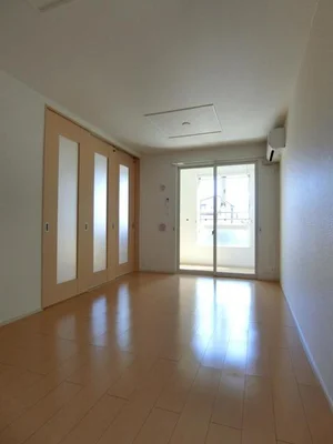 のマンスリーマンション・ウィークリーマンション「アンシャンテ・ル・シエル 201・洋室(No.1246019)」メイン画像