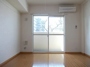 のマンスリーマンション・ウィークリーマンション「カーサ・プラシード 102・洋室(No.1246101)」メイン画像