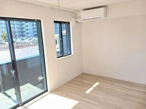 埼玉県のマンスリーマンション・ウィークリーマンション「クルタ　ラプシ 105・洋室(No.1246153)」メイン画像