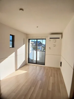 のマンスリーマンション・ウィークリーマンション「ヴィラ・エスペランサⅠ 102・洋室(No.1246317)」メイン画像